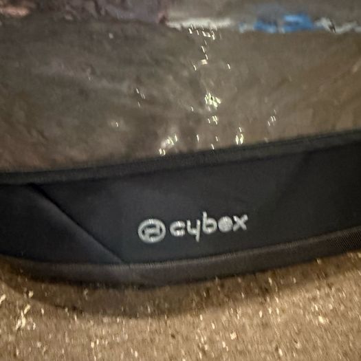 cybex priam carry cot