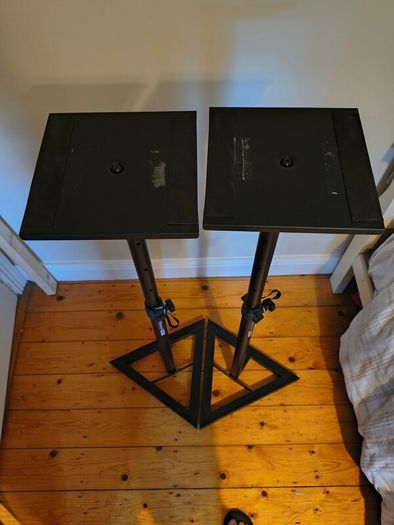 studio monitors stand (pair) (see specs in description)