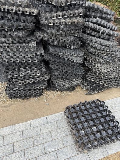 Gravel grid