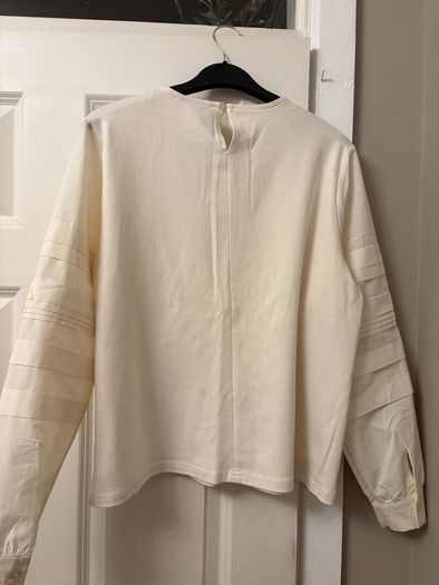Cream top size Large