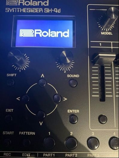 Roland SH-4D (multitimbral desktop synth)