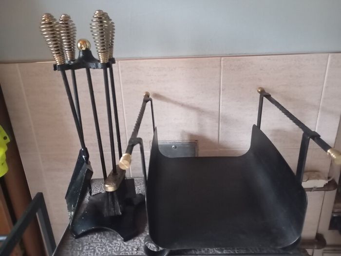 Fireplace accessories