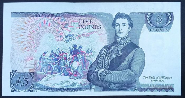 Great Britain | 5 Pounds | 1988-91 | P.378f | Prefix - SE73 | UNC