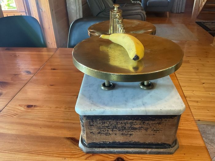 vintage weighing