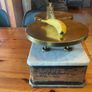 vintage weighing Image 5