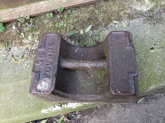 2 old weights