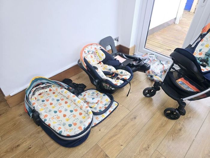 Cosatto Wowee Goody Gumdrops Travel Buggy System