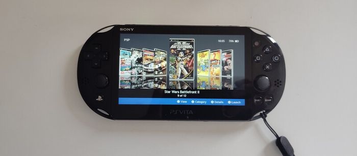 Ps Vita Slim Modded 128gb Henkaku almost Mint
