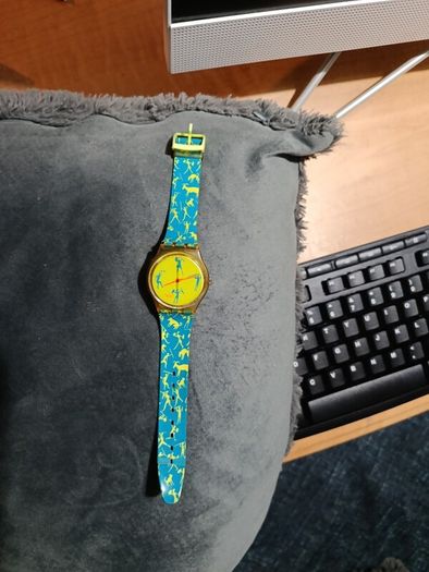 Vintage 1990 Swatch Watch African Can GK120 Retro