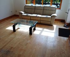 Leather Couch excellent condition