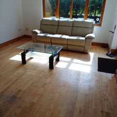 Leather Couch excellent condition