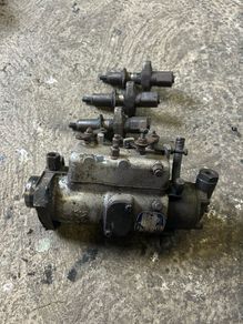 Leyland 245/International 574 parts