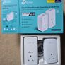 TPLink TL-WPA8631P WiFi Extender [ethernet over electric] Plug-passthrough KIT AV1300 Mbps Gigabit Powerline adaptor Image 2