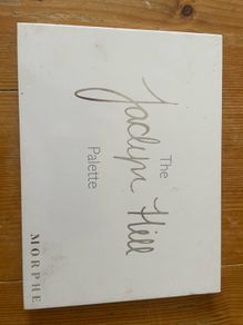 jaclyn hill morphe eyeshadow  palette