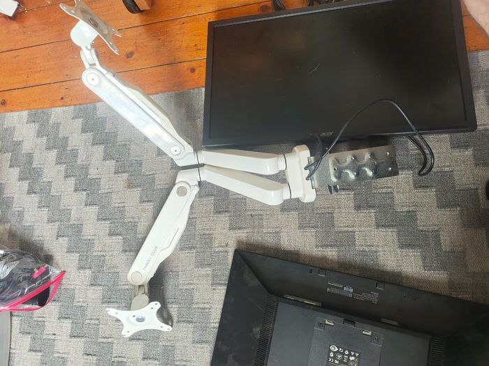 Two 24 Inch Monitors & Dual Monitor Arm