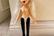 MGA Entertainment Bratzillaz Glam Gets Wicked Jade J'Adore Nude Doll Used Please see photos