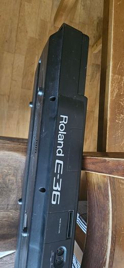 Keyboard  Roland e36, rare