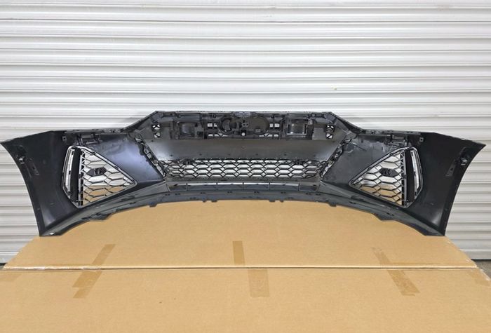 Complete front Bumper for Audi A7 C8 S6 RS6 honeycomb style