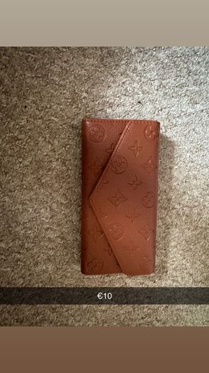 bags and purses