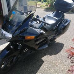 Pan European St1100