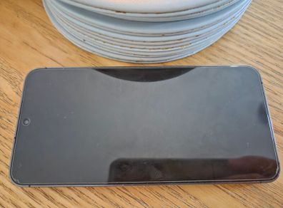 samsung  s24