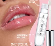 Essence Extreme Shine Clear Lip Gloss