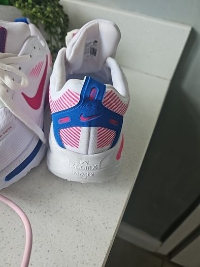 Ladies Trainers