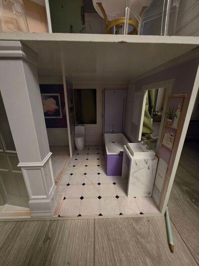Rainbow High Doll House