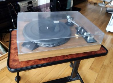 Yamaha YP-511.Great Direct Drive turntable from the Japanese Golden era 1970s.Heavy Plinth. Full service done