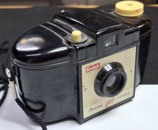 Kodak Brownie 127 Vintage Film Camera - 127 Roll Film | Used | 3 Months Warranty