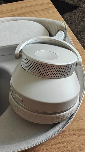 Cambridge Audio Melomania P100 Bluetooth Headphones
