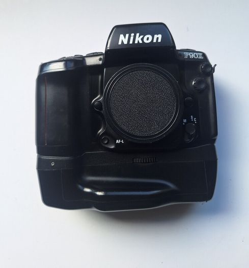 Nikon F90X professional 35mm film camera