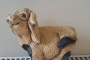 Vintage very happy looking cow figurine