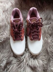 Saucony trainers size UK 7