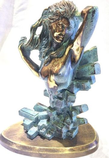 Woman With Naked Bust (35cm, 4.5kg) - Patinated Bronze, Signed