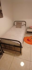 single bed and matress