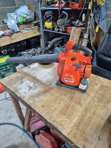 oleo-mac BV300 handheld blower