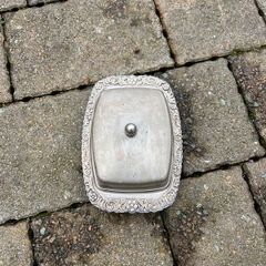 butter dish