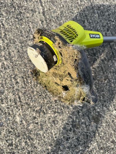 Ryobi Garden Strimmer (Battery)