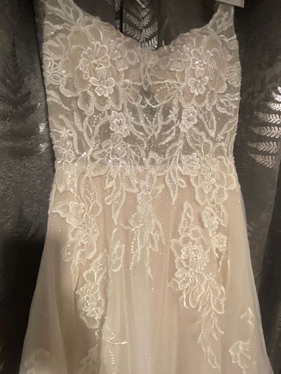 wedding dress