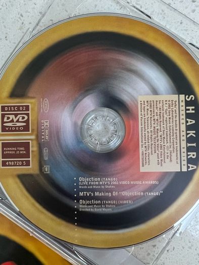 Shakira Laundry service CD & DVD