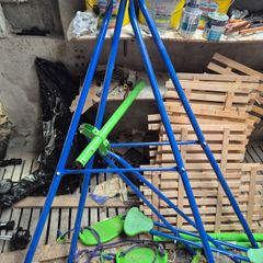 kids swing set