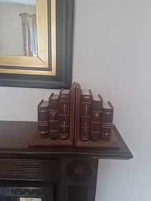 bookends