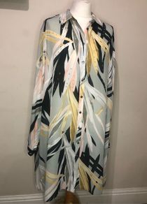 Evans long floral blouse (size 26)