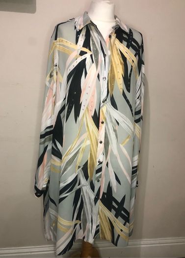Evans long floral blouse (size 26)