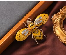 Brand New Enamel Bee Brooch