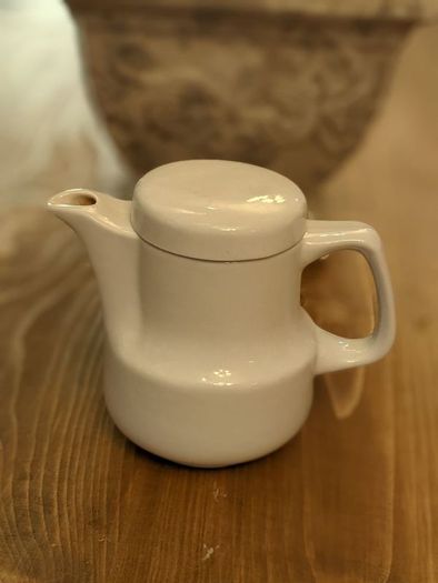 10 Teapots  for two sold individually