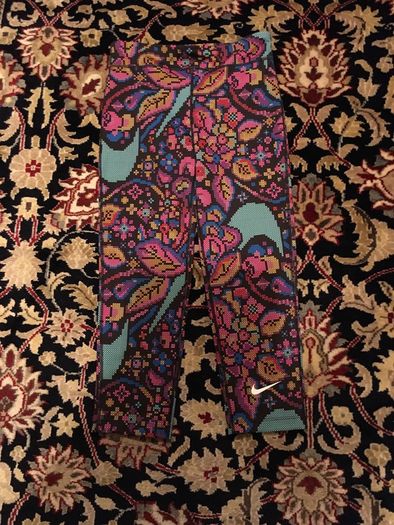 Nike Dri-Fit Leggings, size-XI (will fit size 12-14)