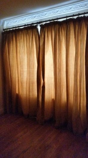 Heavy Curtains+ tie backs