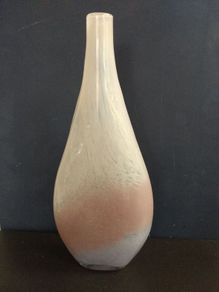 Stylish Paddle-Shaped Hand-Blown Art Glass Vase in Excellent Condition